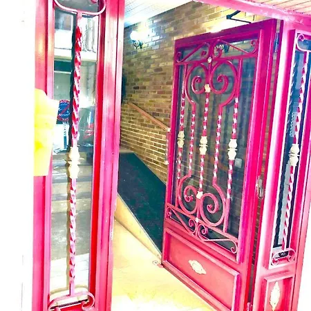 Mirror Centro Homestay
